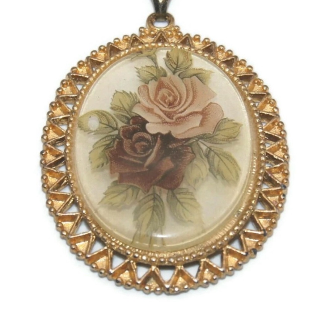 Vintage Translucent Clear Oval Pink Rose Pendant Sarah Coventry "Rose Marie"